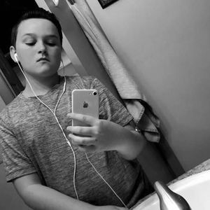 Meet your Posher, Christopher